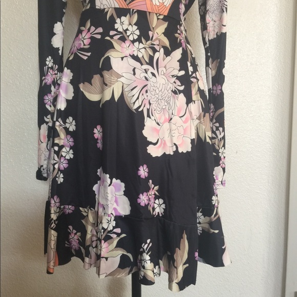 Bohemian gypsy floral wrap dress - Picture 4 of 7